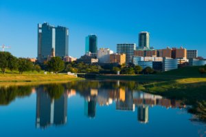 Holly Roberts welcomes you to Fort Worth